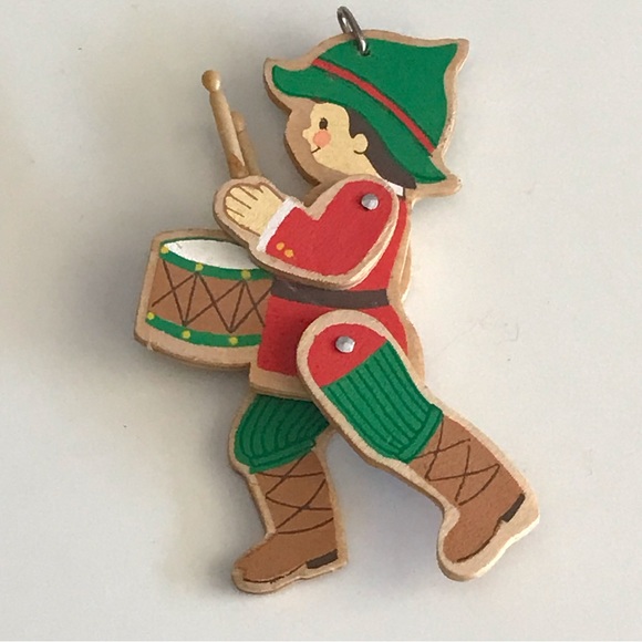 HALLMARK - Drummer Boy Movable Wooden Keepsake Christmas Ornament  - VTG 1980's - Picture 5 of 12